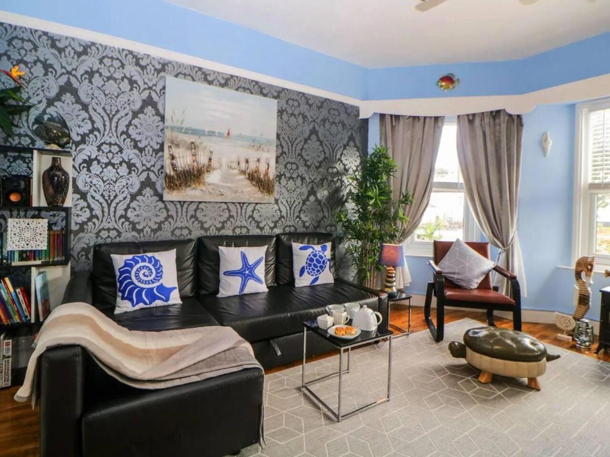 English Riviera Coastal Holiday Home In Devon Uk Пейнтън Екстериор снимка