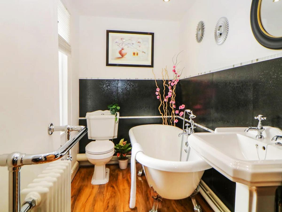English Riviera Coastal Holiday Home In Devon Uk Пейнтън Екстериор снимка